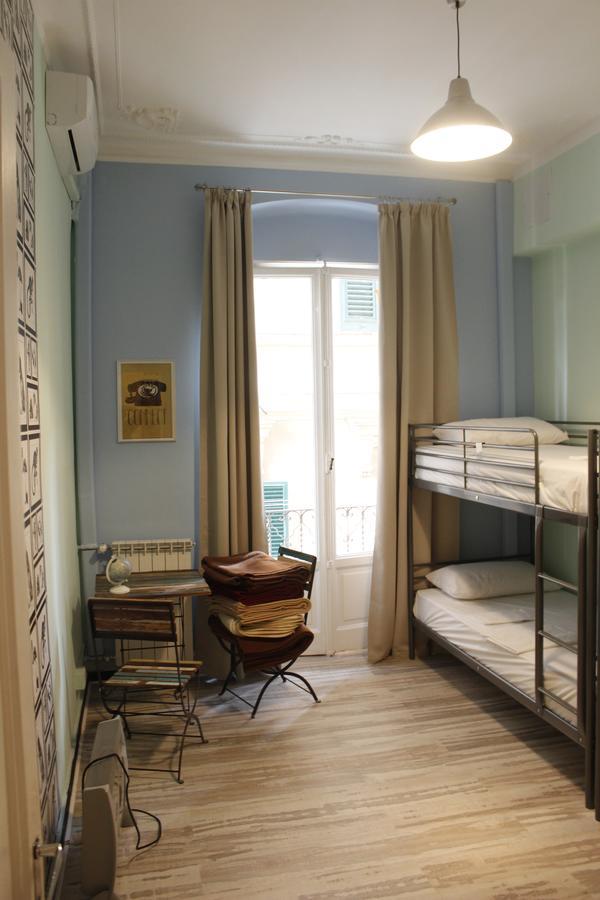 Victoria House Hostel Genua Exterior foto